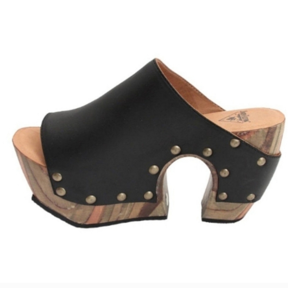 John Fluevog Black Leather Studded Wooden Clog Sandals w Multitone Platform W9